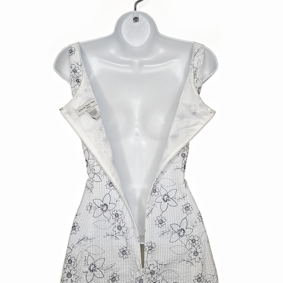 Amanda Smith Textured Floral Fit & Flare Dress - Picture 6 of 9